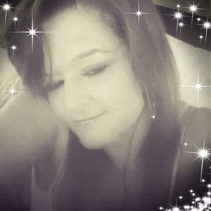 Meet your Posher, Liz